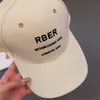 Diseñador de lujo Gorras de calle Sombreros de béisbol de moda Gorras deportivas para mujer para hombre Sombrero de ajuste ajustable Sombrero negro