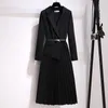 Sıradan Elbiseler 2023 Bahar Düzensiz Tasarım Elbise French Style Kadın Pileli Uzun Mizaç Takım Kadınları Kadınlar