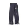 Herrbyxor jeans gallerier avdelning designer sweatpants sport 7216b målad flare svett byxa 8tmu 3jqls368c