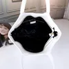 Borsa di design di lusso Borse per la spesa maxi Icare in borsa tote trapuntata a spalla di grande capacità con superficie diamantata Nuovo ysm con portafoglio portamonete a catena Borsa YS ysk firmata