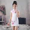 Vêtements ethniques filles fleur brodée Cheongsam vêtements d'été enfants plus âgés Qipao robe de performance délicate Style chinois blanc