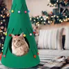 Camas para gatos Suprimentos para animais de estimação Natal Tapete de feltro verde Ninho Bonito Atmosfera festiva Casa de árvore de bola de pele