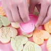 Bakvormen liefdesbrief hart stampje boogvormige koekjesvorm met snijder valentijnen trouwdag decoraties feest cake d2c4