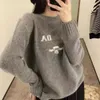 Designer tröja Cowl Neck Wool Blend Sweater Winter Warm Luxury Brand Pullover Slim Stick Letter Animal Pattern Sweatshirt Fashion Womens Wear