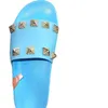 Designer Womens Slippers 2023 New Fish Mouth Open Toe Slides Rivet Flat Bottom Sandals Solid Color Shoes
