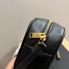 Kadın Tasarımcı Omuz Çantaları Tassel Lou Kamera Çantası Crossbody Kadın Tasarımcıları Çanta Lüksler Çantalar Çapraz Vücut Çantası 2303203Z