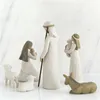 Decoratieve objecten Figurines 6 stukset van gegraveerde handgeschilderde poppen Art Nativity Collection Standbeeld Desk Decoration Home Kerstcadeau 230320