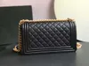 10A Top Tier Espejo Calidad Lujos Diseñador Mediano Caviar Boy 25 cm Bolso Mujer Cuero Real Lambsk Monedero acolchado Bolso Negro Caja de hombro Bolsas Cartera en