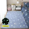 Carpet Luminous Plush Rug Thick Children Bed Room Fluffy Floor Glow In Dark side Home Decor Velvet 230320
