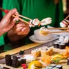 Chopsticks 6st återanvändbara pinnhjälpare som tränar kinesisk tränare för adouts nybörjare eller elev