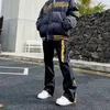 Мужские джинсы жареные уличные вышивающие вышивка Hiphop Black Flame High Harajuku Flared Goth Denim Pants Печатные парни 230320