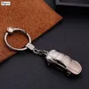 Key Rings Top Car Chain Men Women Merkvorm met lichten Hoogwaardige houder metalen kettingring Geschenk sieraden K17385 230320