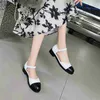 Top Design Dress Shoes 2023 fashion Channel Women Leather High Heel Letter Logo Party Wedding Tourism Holiday Casual Flat Shoes 06-010