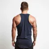 Herrtankstoppar gym sporttank topp män fitness kroppsbyggande träning bomull ärmlös skjorta manlig sommar avslappnad stringer singlet solid v toppar z0320