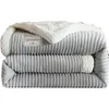 Blankets Thick Winter bed Blanket Queen Size Soft Keep Warm Fleece Blankets For Bed Comfortable Weighted Blanket Bedspread On The Bed 230320