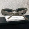 여성용 선글라스 남성용 여름 MM004 디자이너 스타일 안티 자외선 레트로 플레이트 풀 프레임 패션 안경 랜덤 박스
