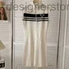 FaldasSkorts diseñador Mujer Vestidos de punto Sling Carta de moda de verano Jacquard Ladies Slimes Patrón clásico Mujer Dama Ropa PEQL BRG3