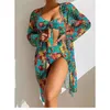 Conjunto de Bikinis con estampado Floral para mujer, traje de baño Sexy de tres piezas con realce para playa, traje de baño de manga larga con realce para verano 2023