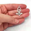 Charms 8 Projekty No Mix 50pcs Wiccan Goddess Moon Yoga Joga Wisiant Charm Witchcraft Fashion Jewelry for Women 230320