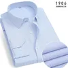 Chemises décontractées pour hommes Vêtements d'été pour hommes Chemises sociales à manches longues pour hommes Chemise à rayures bleues sans repassage Salopette Chemises élégantes pour hommes Chemise masculine pour hommes 230321