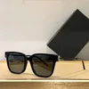 Sunglasses For Men Women Summer M480 Designers Style Anti-Ultraviolet Retro Plate Full Frame Glasses Random Box