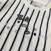 女性のTシャツデザイナーNew Women T Shirts Tee Knits Vest Tops Letters Beads Girls High End Luxury Brand Strend Striped Pullover Shirt 6HWR