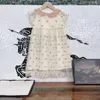 Robes de fille gamin filles fleur de vêtements maxi créateurs de mode jeunesse de bébé en tissu bébé 100-160 cm