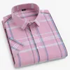 Koszule męskie bawełniane koszule kraciaste dla mężczyzn krótkie rękawy bez kieszonkowego standardowe dopasowanie Koszulki Klasyczne młodzież chłopiec ładne codzienne ubranie 230321
