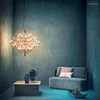 Ljuskronor midsommarfrukt franska restaurang ljuskrona trappor italiensk designer vardagsrum loft villa lampor