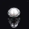 Ringos de cluster 2023 Engajamento de designer para mulheres Jóias sofisticadas Big Pearl Shiny Crystal Ring Anniversary Birthday Birthday Gift