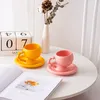 Kubki w kolorze ceramicznym kubek kawy filiżanki herbaty kubki kwieciste nordyckie dekoracje domu ręcznie robione mleko artystyczne z tacą naczyń pary prezenty