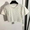 23SS Designer-Marken-Damen-Strick-Kurzarm-T-Shirt mit rundem Ausschnitt und Buchstaben-Hot-Drill-Strick-Kurzarm-T-Shirt im kurzen Stil. Hochwertige Damenbekleidung A1