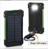 Banco de energía solar portátil de 20000 mah que carga Poverbank con defensas Cargador de batería externo Luz LED fuerte Banco de energía solar USB doble externo al por mayor