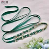 Fournitures festives Youlapan ceinture de mariée en diamant vert fait à la main strass perle bijoux robe de mariée couverture de taille en alliage diamant chaîne de taille S437