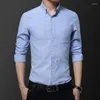 Chemises décontractées pour hommes de haute qualité Oxford à manches longues hommes chemise affaires poche poitrine conception coupe ajustée robe masculine sociale hommes Blouse hauts