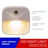 Lampa ścienna mini nocna sypialnia kuchenna ciepła biała czujnik toalety inteligentny ruch nocny hurtowa 110V-220V