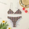 2023 Enfants Deux Pièces Maillots De Bain D'été Maillot De Bain À Rayures Fil Tête À Carreaux Motif Fille Maillot De Bain Ensemble Mode Vêtements Confortables Bikinis Enfants