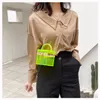 Kvällspåsar Transparent akrylkedjor Handväska för kvinnor Lyxig klara PVC Mini Tote Shoulder Bolsas Summer Lady Seethrough Messenger Purses 230320