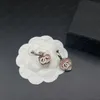 Neue 18K -Ohrringe mit luxuriösem Luxusmarken für Frauen Designer Schmuck Doppelbuchstaben Hütte Clip -Kette Geometrisch berühmte Kristallohrring Hochzeitsfeier Jewerlry