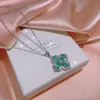 2023 yeni lüks yeşil taş elmas saplama küpeler için küpeler kızlar tatlı yonca tasarımcısı kristal parlayan bing küpe küpeler kulak yüzük kolyeler düğün takılar