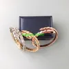 Bileklik Bangle Designer Collection Style Mücevher Kadın Lady Ayarları Tam Elmas Kaplama Altın Renk Tek Dairesi Yılan Yılan Yılan Snakelike Akşam Yemeği Partisi