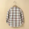 Camisas para niños Niña pequeña A cuadros Solapa Cuello Botón Diseño Camisa Abrigo Chaqueta para niñas Niño Bebé Niños Primavera Otoño Ropa de abrigo para niños 230321