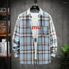 Männer Casual Hemden Frühling Und Herbst Hong Kong Stil Mode Plaid Revers Langarm Hemd Männer Lose Einreiher jacke Flut