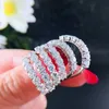 Oogverblindende kubieke zirkonia ringen verlovingsvingeraccessoires voor vrouwen van hoge kwaliteit zilveren kleur mode sieraden