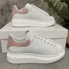 2023 Designer Hommes Femmes Casual Chaussures Plate-Forme Baskets Velours Chaussure Femmes Chaussures Blanc Surdimensionné Bas En Cuir À Lacets Haut Espadr Appartements Noir Sport Sneaker