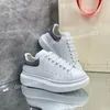 Top New Designer Casual Sneaker Doppelschuhe Training Schuh Fashion Luxus Sneaker Panel Schuhplattform Schnürung Plattenforme-Formete