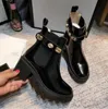 العلامة التجارية مصمم النساء Laureate الأحذية Rois Martin منصة الكاحل التمهيد الجلود وأشار أحذية نسائية الكعوب الفاخرة الشتاء سميكة أسفل حذاء متوسط الطول