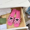 2023 Designer Brand Embroidered Fabric Slippers Flat Slides Black Beige Pink Mules Sandals Size 35-42 With Box