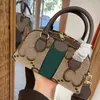 Schattige luxe ontwerpers schoudertassen zadel handtas messenger dames totes mode handtassen klassieke crossbody koppeling portemonnee portemonnee kruislichaam winkelen