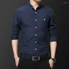 Chemises décontractées pour hommes de haute qualité Oxford à manches longues hommes chemise affaires poche poitrine conception coupe ajustée robe masculine sociale hommes Blouse hauts